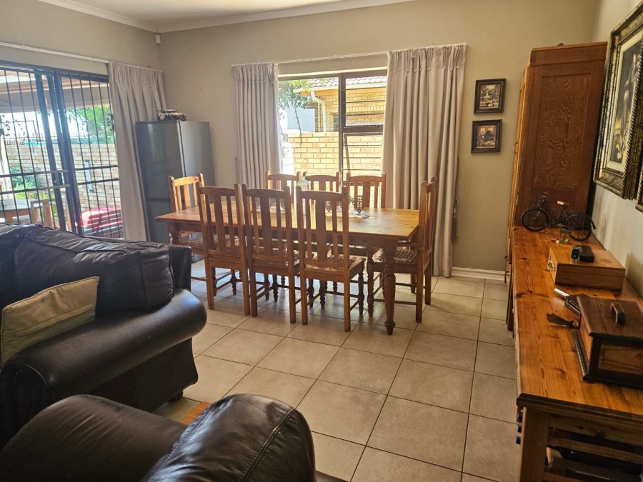 3 Bedroom Property for Sale in Hillcrest Northern Cape